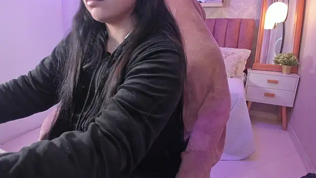 scarlet miller1 online show from 10-15-25, 11:54