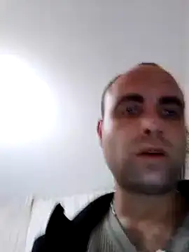 mustican422 online show from 02-05-25, 04:58