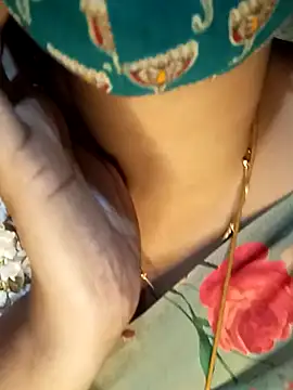 tuttifrutti17 online show from 01-02-25, 05:39