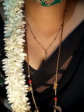 tuttifrutti17 online show from 02-17-25, 05:21