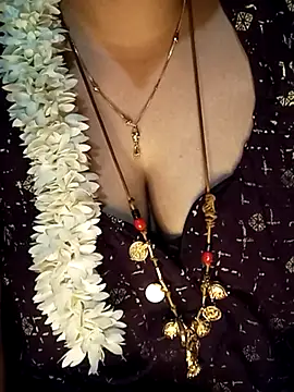 tuttifrutti17 online show from 03-16-25, 06:42