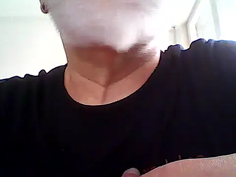 Snapshot of xcimeru chatting on 05-30-26, 06:32 xcimeru online show from 05-30-26, 06:32