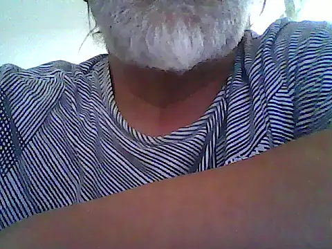 Snapshot of xcimeru chatting on 07-14-26, 01:50 xcimeru online show from 07-14-26, 01:50