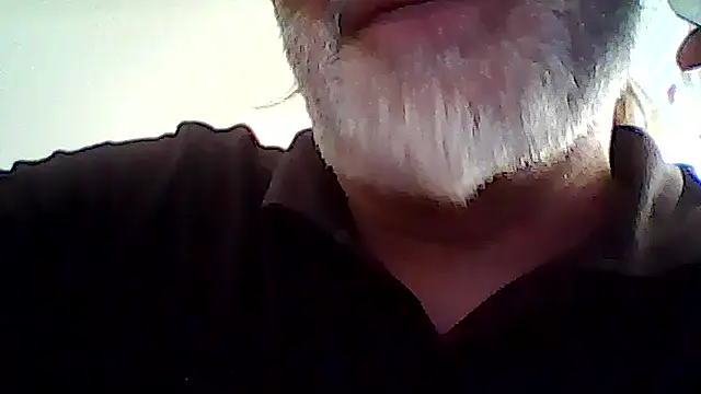 Snapshot of xcimeru chatting on 08-07-26, 01:13 xcimeru online show from 08-07-26, 01:13