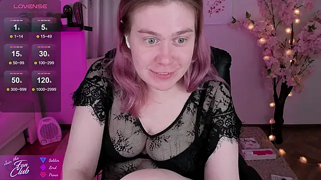 Snapshot of Nancy_Sun_ chatting on 12-07-24, 02:02 Nancy Sun online show from 12-07-24, 02:02