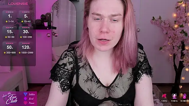 Snapshot of Nancy_Sun_ chatting on 12-18-24, 11:13 Nancy Sun online show from 12-18-24, 11:13