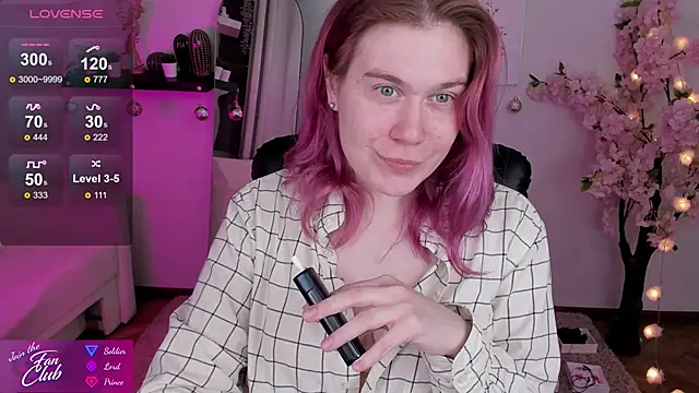 Snapshot of Nancy_Sun_ chatting on 01-03-25, 11:25 Nancy Sun online show from 01-03-25, 11:25