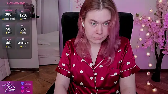 Snapshot of Nancy_Sun_ chatting on 01-29-25, 02:32 Nancy Sun online show from 01-29-25, 02:32
