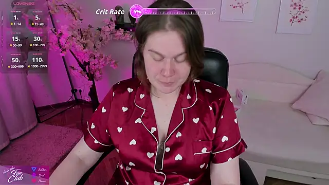 Snapshot of Nancy_Sun_ chatting on 10-05-25, 04:05 Nancy Sun online show from 10-05-25, 04:05