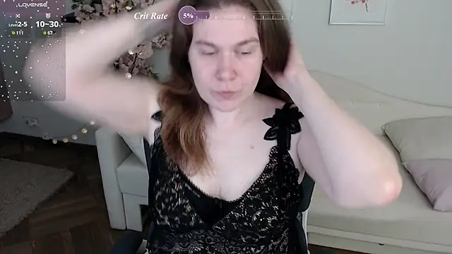 Snapshot of Nancy_Sun_ chatting on 07-25-26, 11:41 Nancy Sun online show from 07-25-26, 11:41