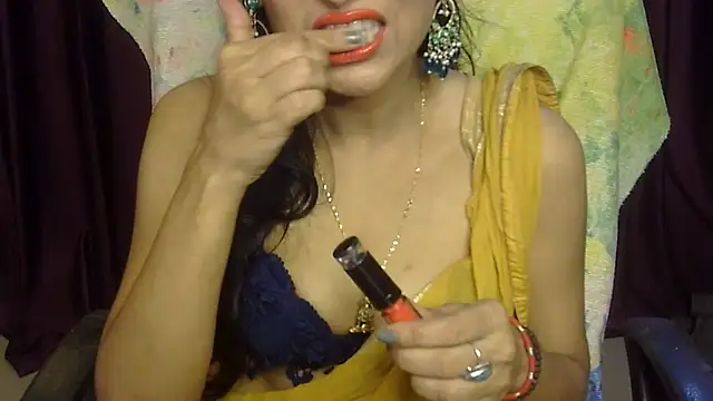 iam-moni2 online show from 05-21-26, 02:24