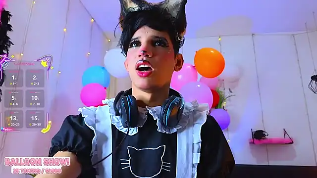 Ariel Femboy  online show from 09-25-25, 03:43