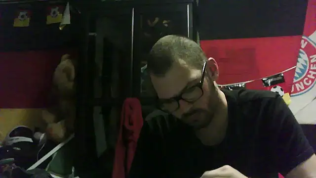 Die-geile-Sau online show from 11-05-25, 08:20