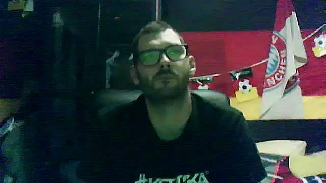 Die-geile-Sau online show from 11-21-25, 04:05