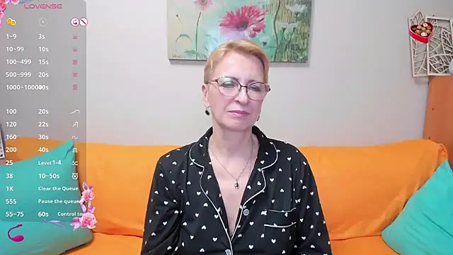 iamyourdream89 online show from 03-05-25, 10:32