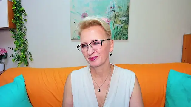 iamyourdream89 online show from 11-07-25, 11:32