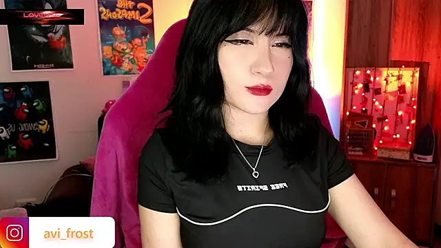 Snapshot of avi_frost chatting on 01-14-25, 09:35 avi frost online show from 01-14-25, 09:35