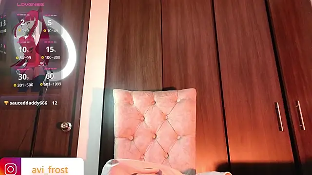 Snapshot of avi_frost chatting on 09-13-25, 07:52 avi frost online show from 09-13-25, 07:52