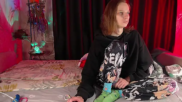 Frank Fraer online show from 01-02-25, 01:19