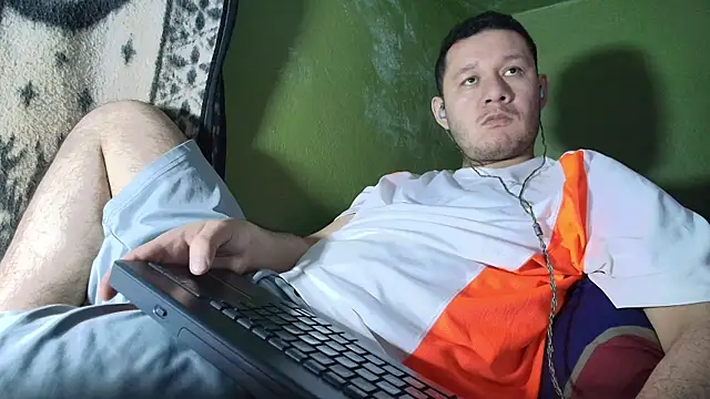 sweet cock28 online show from 10-28-25, 03:32