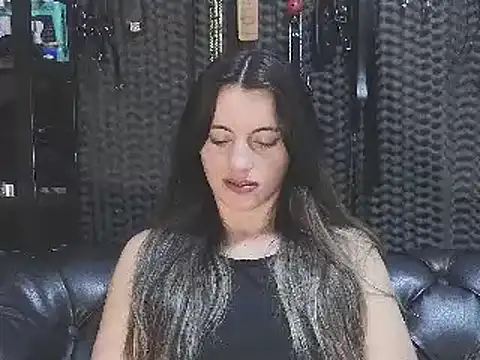 Snapshot of kimberly_swan chatting on 12-03-24, 02:58 kimberly swan online show from 12-03-24, 02:58