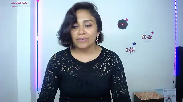 pinky violeta online show from 07-06-26, 12:51