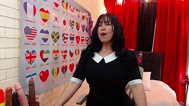 Sarah teiku online show from 11-10-25, 06:29