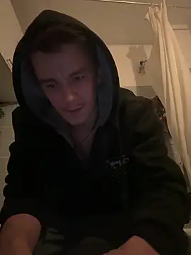 Toyjungee online show from 12-18-24, 10:57