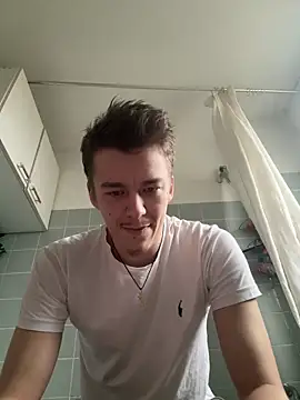 Toyjungee online show from 12-30-24, 01:58