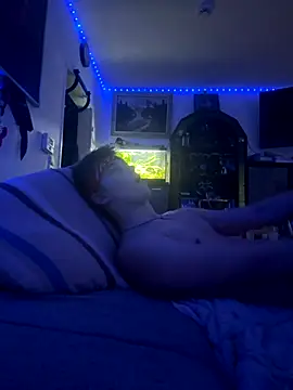 Toyjungee online show from 11-30-25, 01:26