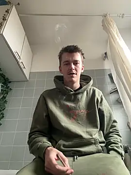 Toyjungee online show from 02-08-26, 10:40