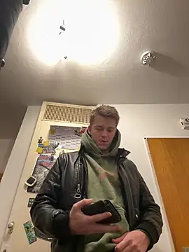 Toyjungee online show from 02-09-26, 05:28