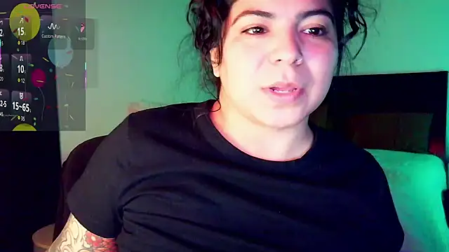 kimmiakiss22 online show from 11-17-25, 11:54