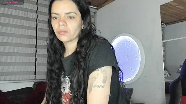 Snapshot of natasha_logan_ chatting on 06-13-26, 03:59 natasha logan online show from 06-13-26, 03:59