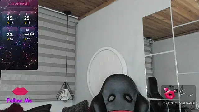 Snapshot of natasha_logan_ chatting on 06-15-26, 04:25 natasha logan online show from 06-15-26, 04:25