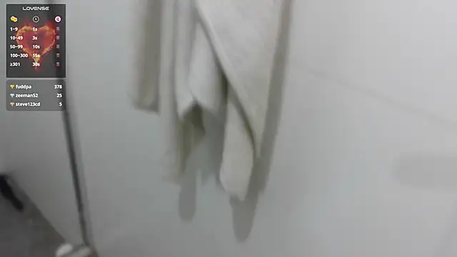 mini kunis online show from 02-02-25, 09:56