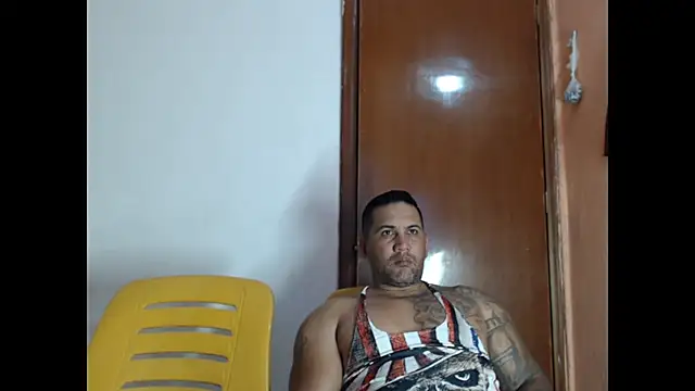 Snapshot of lover_1994 chatting on 07-22-26, 02:58 lover 1994 online show from 07-22-26, 02:58