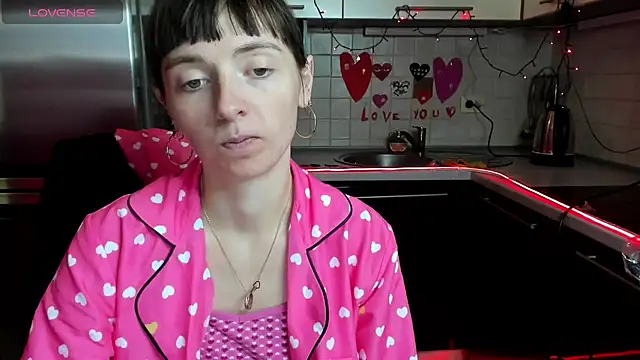 TayanaJons online show from 02-01-25, 10:59