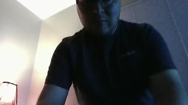 Snapshot of zman237 chatting on 03-02-26, 02:36 zman237 online show from 03-02-26, 02:36