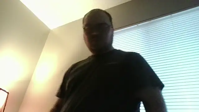 Snapshot of zman237 chatting on 03-03-26, 11:32 zman237 online show from 03-03-26, 11:32