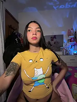 Snapshot of Valery_rhoades chatting on 03-19-26, 02:26 Valery rhoades online show from 03-19-26, 02:26