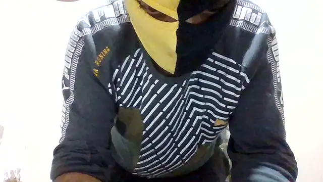 Snapshot of asira39 chatting on 10-11-25, 05:33 asira39 online show from 10-11-25, 05:33