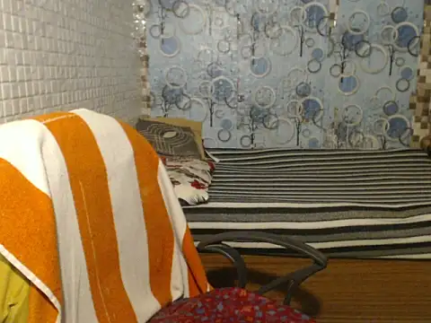 Oh Maya online show from 12-14-25, 03:50