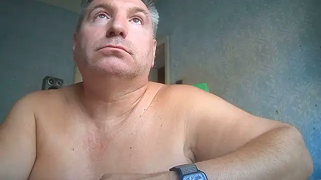 GYurmoka70 online show from 09-09-25, 03:44