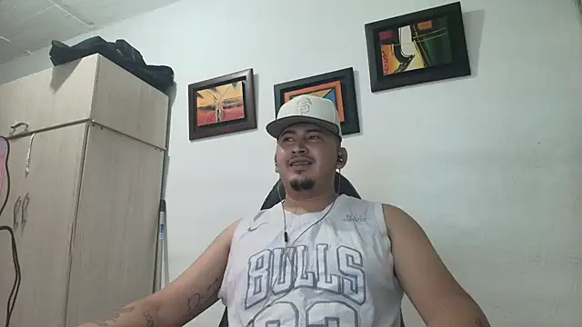 myke andrade online show from 11-06-25, 01:06