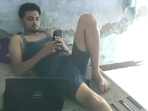 Rocobodymassager online show from 05-26-26, 05:47