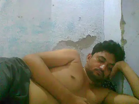Snapshot of Rocobodymassager chatting on 07-03-26, 07:48 Rocobodymassager online show from 07-03-26, 07:48