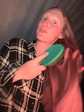 GoldenFlameGoddess online show from 03-20-26, 07:13