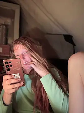 GoldenFlameGoddess online show from 04-11-26, 04:39