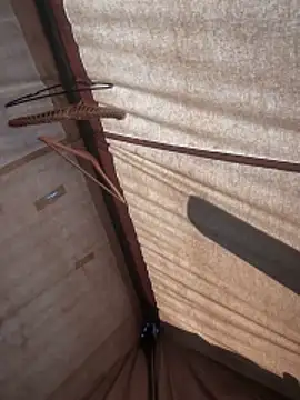 GoldenFlameGoddess online show from 04-16-26, 11:07